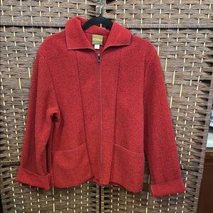 Madalyn Ferre - Red Jacket with Cozy Fabric and Casual Zip-Up Style L